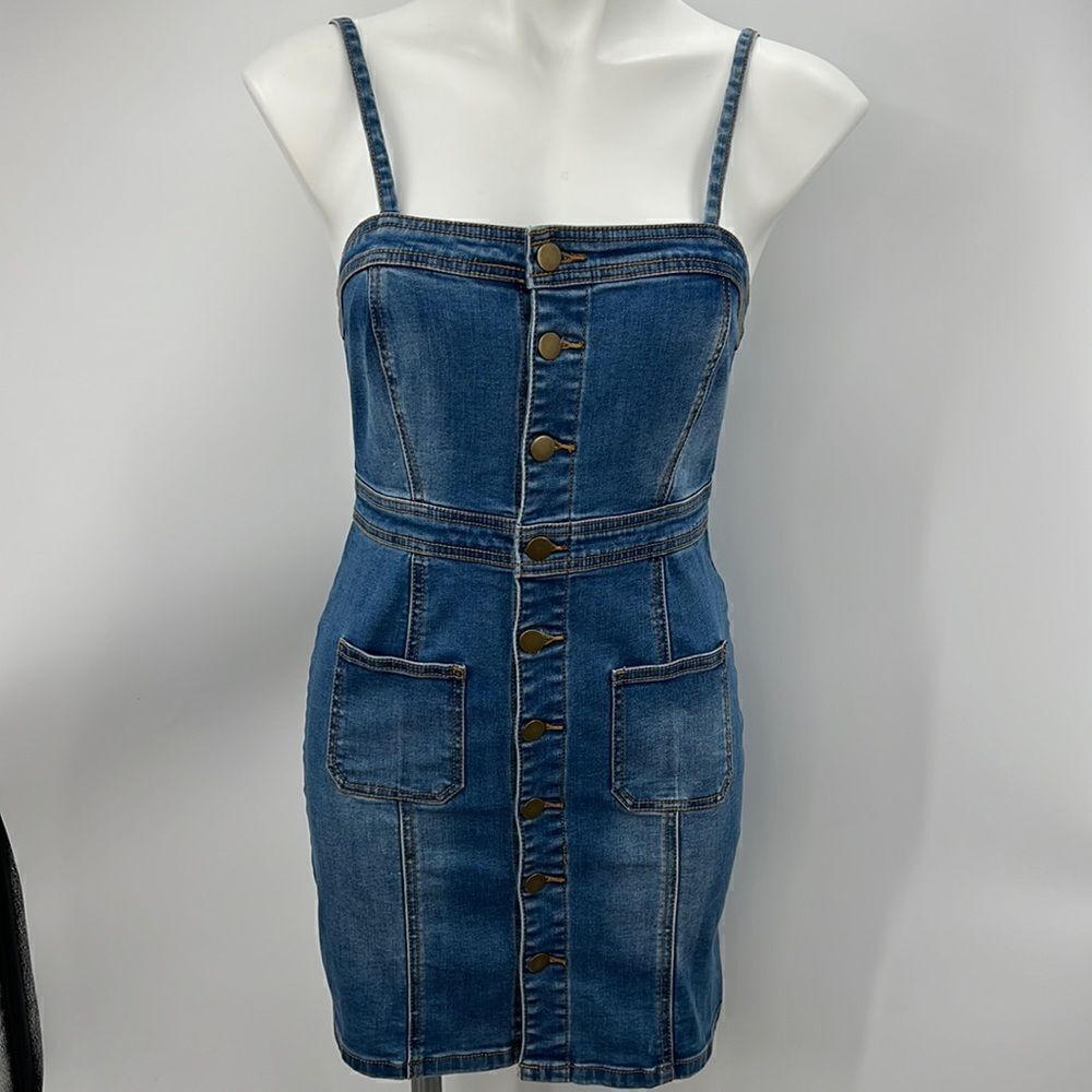Forever 21 Medium denim spaghetti strap dress